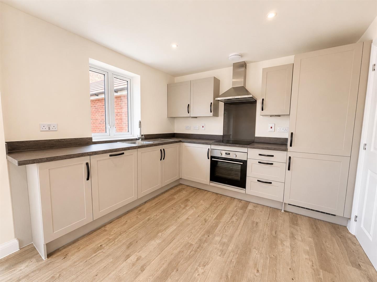 Cearle Close, Great Denham, Bedford